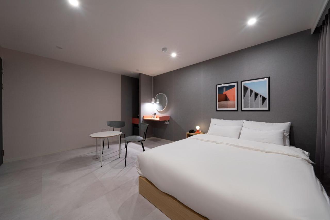 Object Aank Hotel Gumi Екстер'єр фото