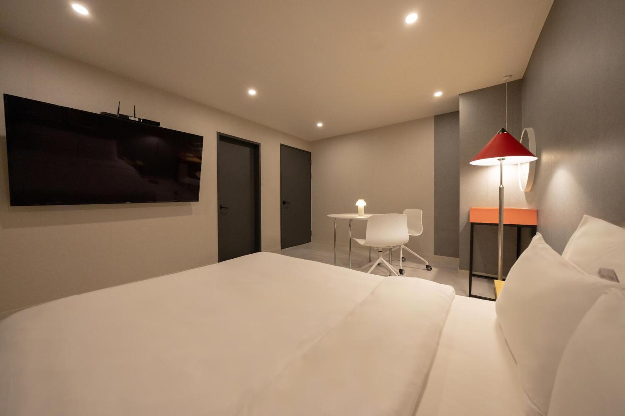 Object Aank Hotel Gumi Екстер'єр фото