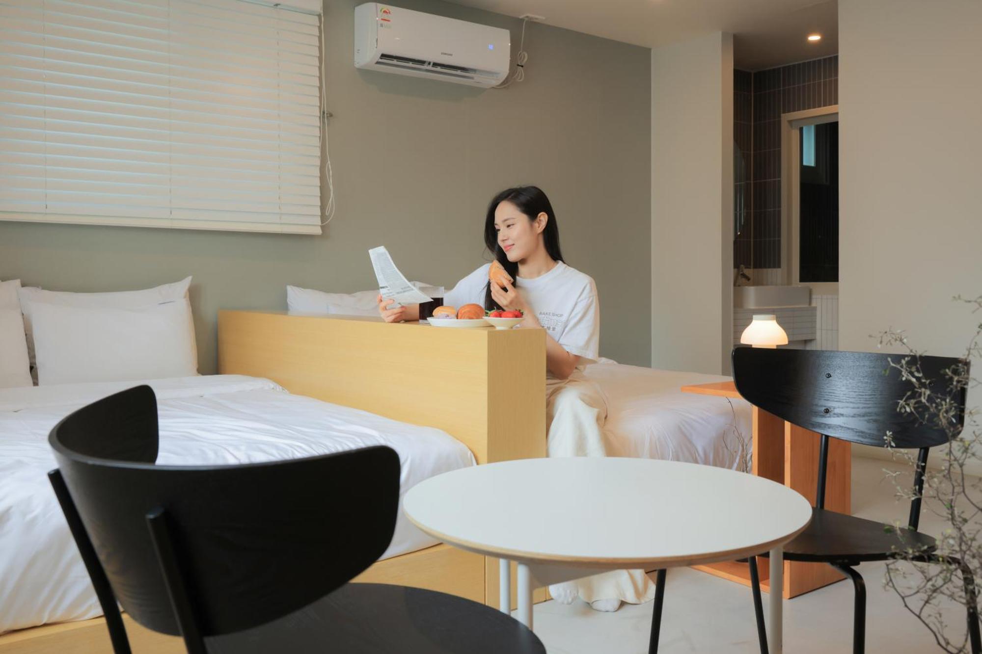 Object Aank Hotel Gumi Екстер'єр фото